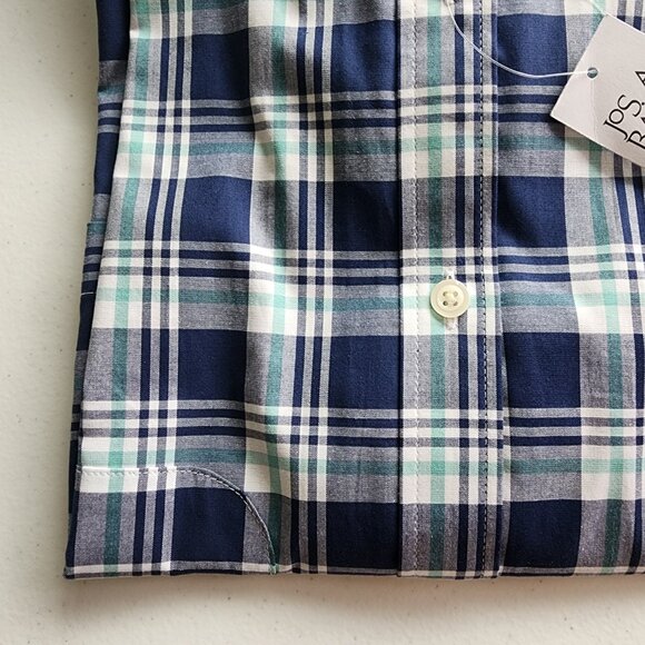 Small Casual Blue Plaid Shirt Jos A Bank S New Mens Size Sleeve Button Front Nwt - Picture 12 of 17
